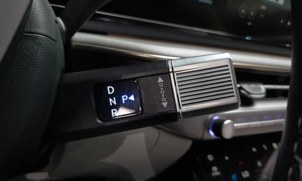 Hyundai Grandeur 2023 из KR, фото 3