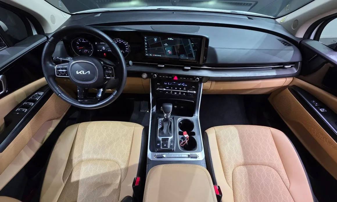 Kia Carnival — фото 6