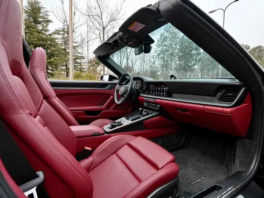 Porsche 911 2022 из CN, фото 3