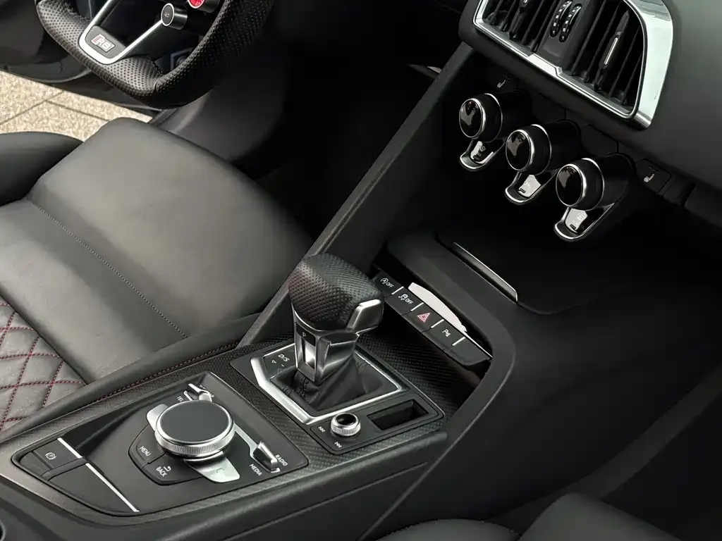 Audi R8 2022 из CN, фото 4