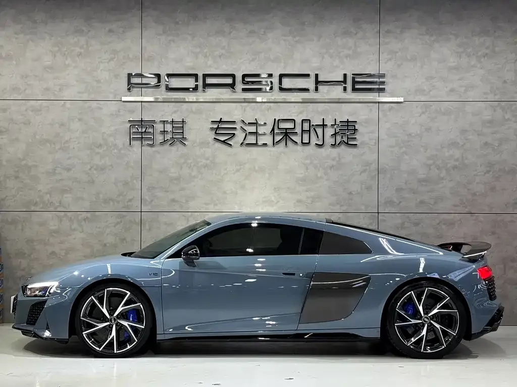 Audi R8 2022 из CN, фото 3