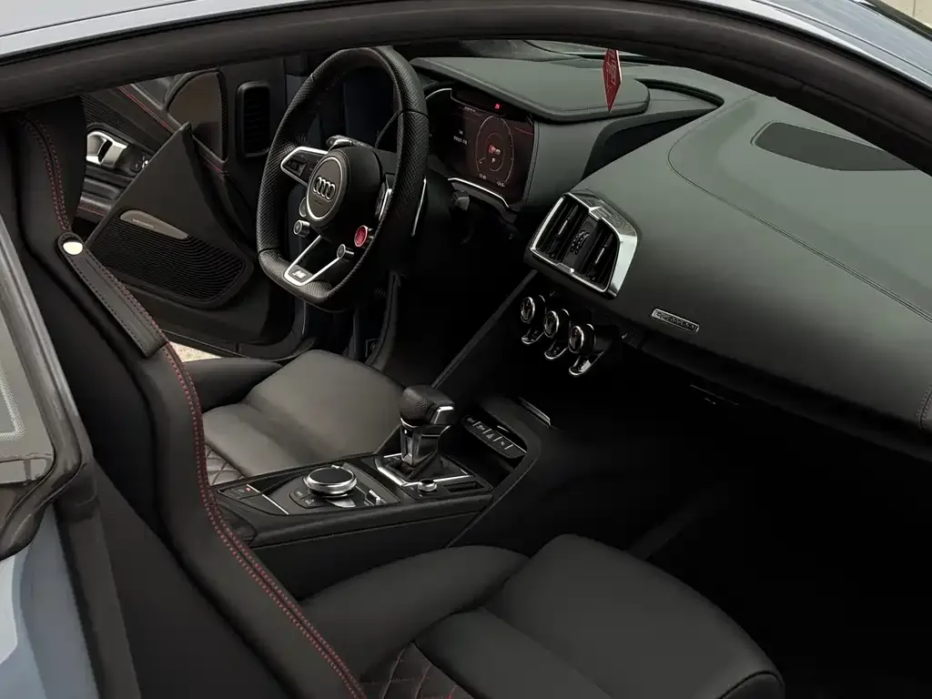 Audi R8 2022 из CN, фото 9