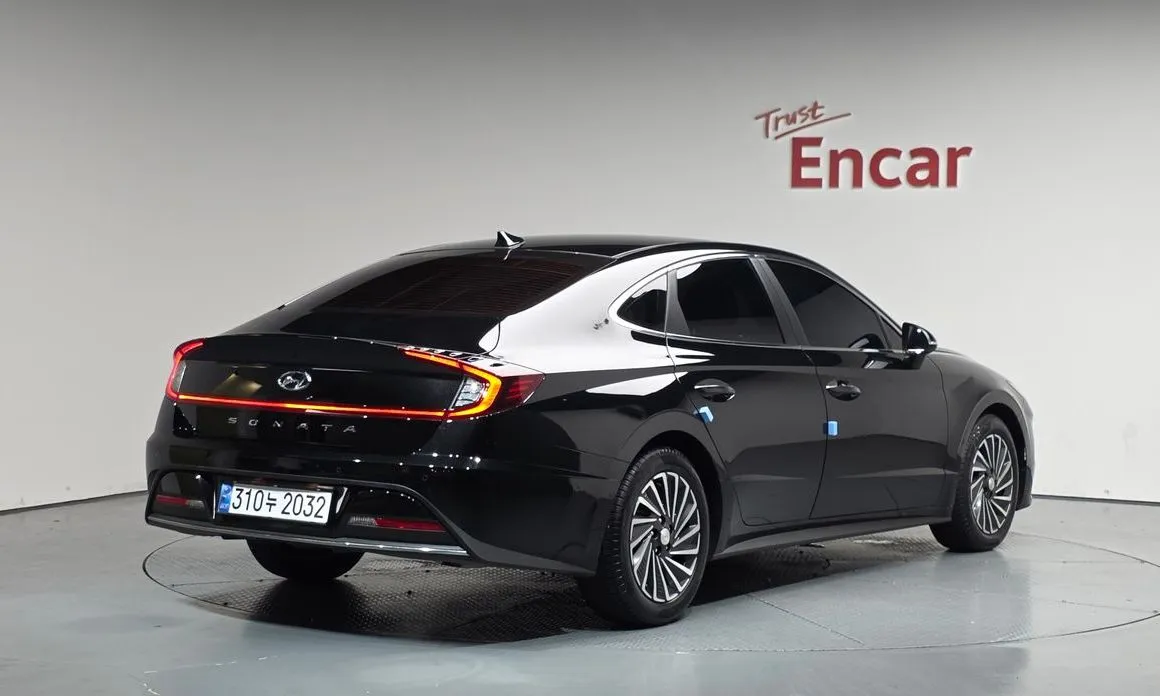 Hyundai Sonata 2022 из KR, фото 2