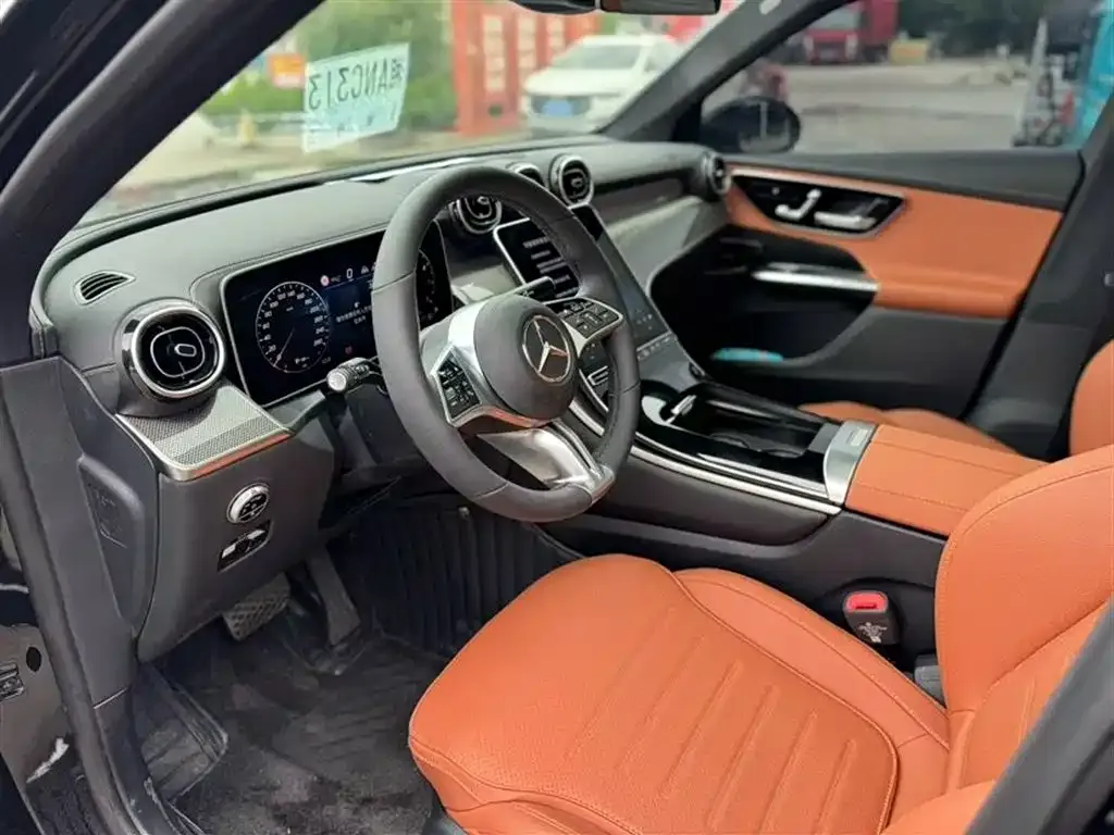 Mercedes-Benz GLC — фото 2