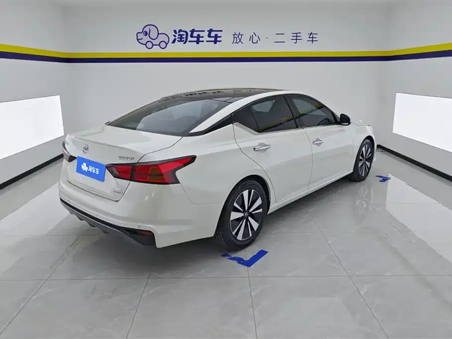 Nissan Teana — фото 4