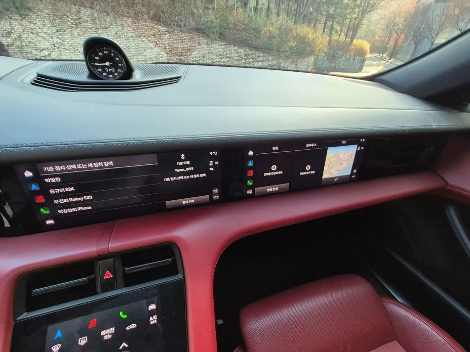 Porsche Taycan 2021 из KR, фото 8