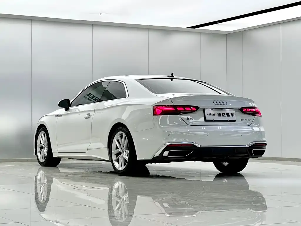 Audi A5 (Import) — фото 5