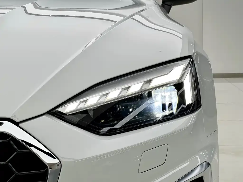 Audi A5 (Import) — фото 7