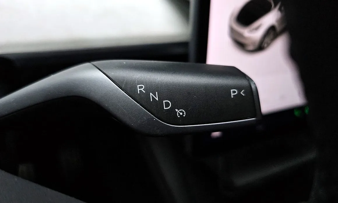 Tesla Model Y 2021 из KR, фото 8