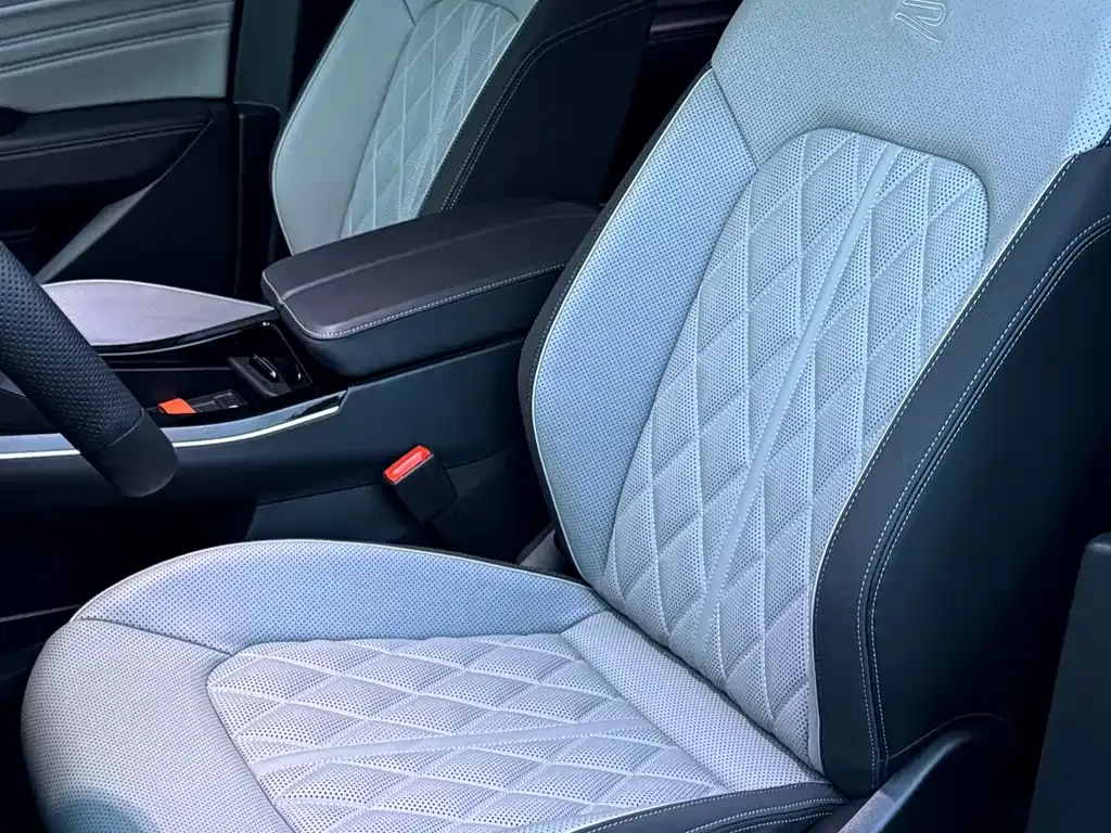 Volkswagen Tavendor 2024 из CN, фото 8