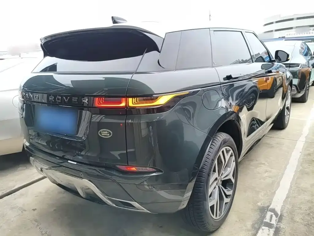 Land Rover Evoque — фото 6