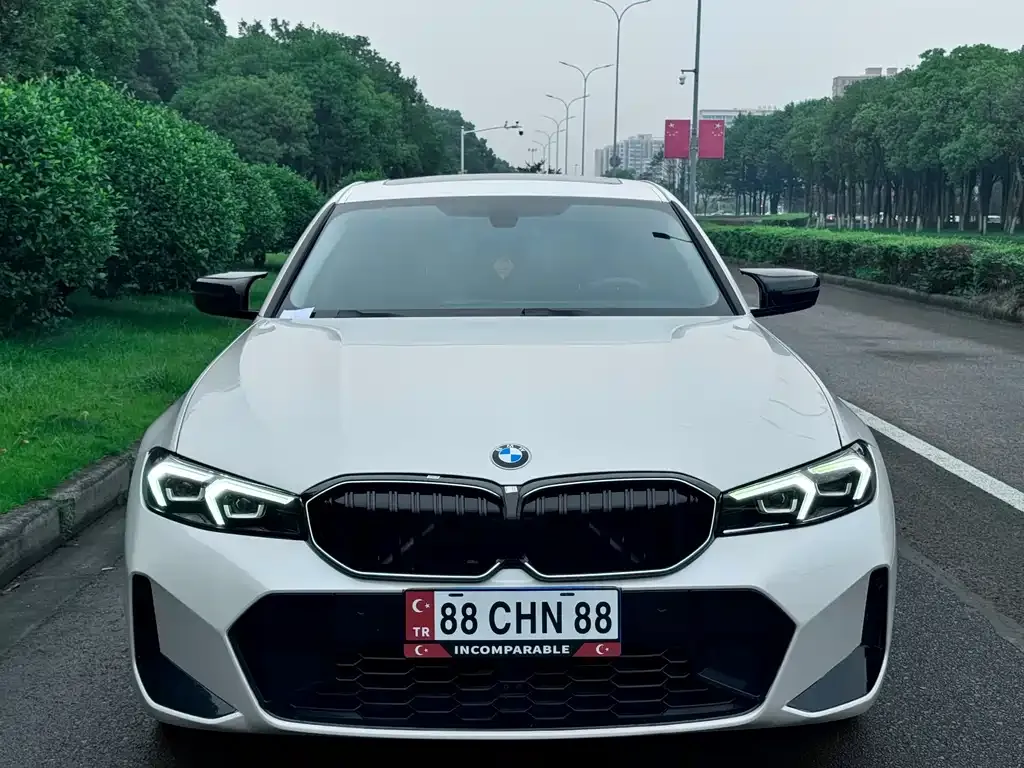 BMW 3 Series 2024 из CN, фото 7
