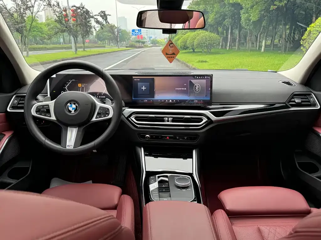 BMW 3 Series 2024 из CN, фото 5