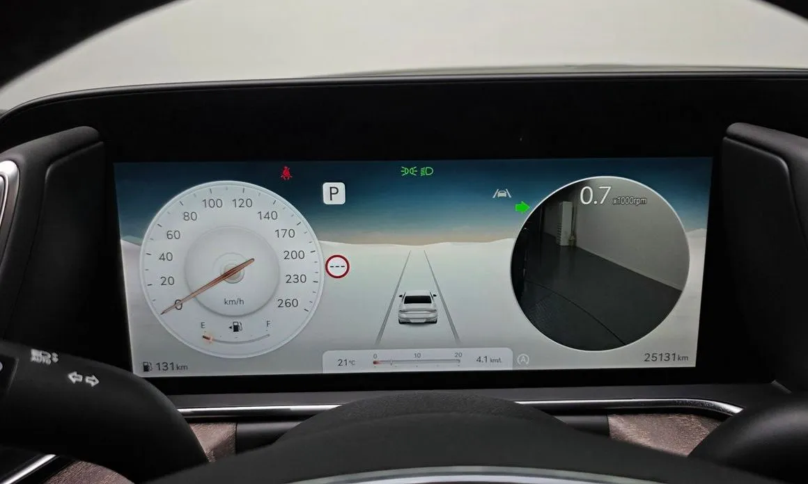 Genesis G90 2023 из KR, фото 2