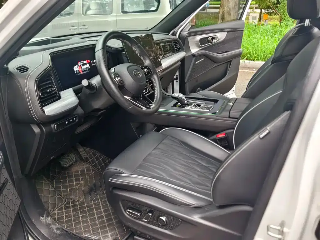 GAC Motor Trumpchi GS8 — фото 2