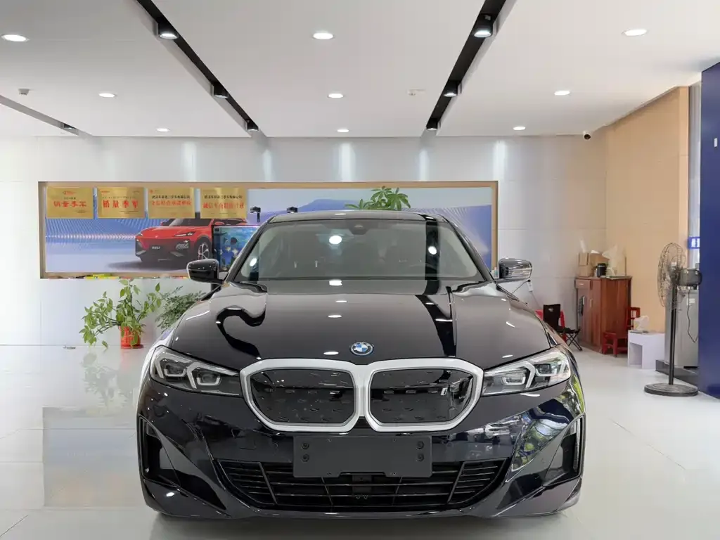 BMW i3 — фото 10