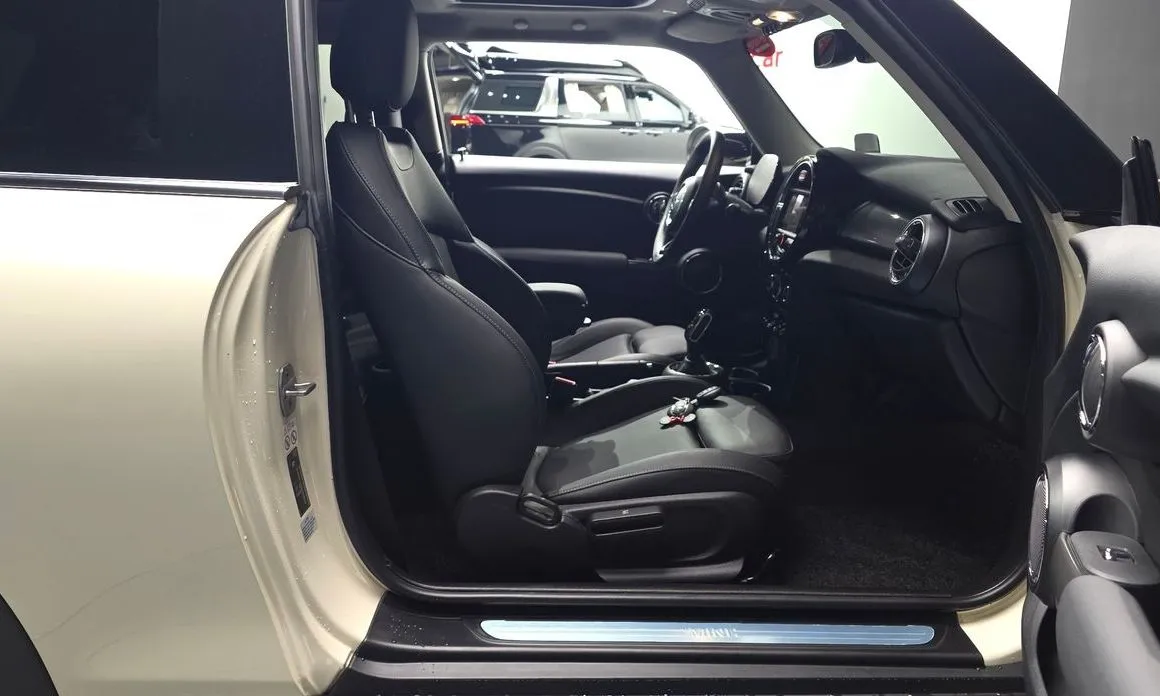 Mini Cooper 2021 из KR, фото 4