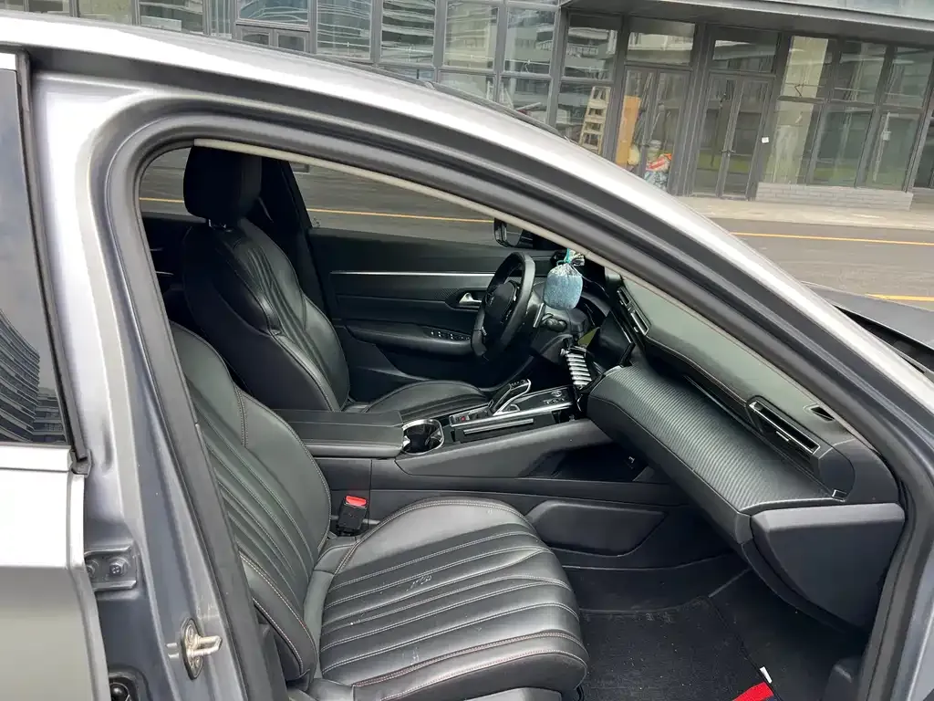 Peugeot 508 2022 из CN, фото 3