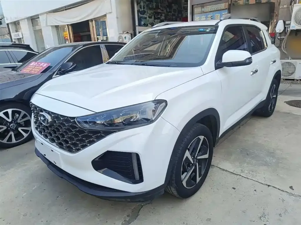 Hyundai ix35 — фото 1