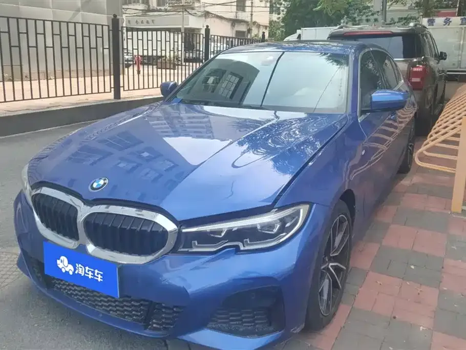 BMW 3 Series — фото 1