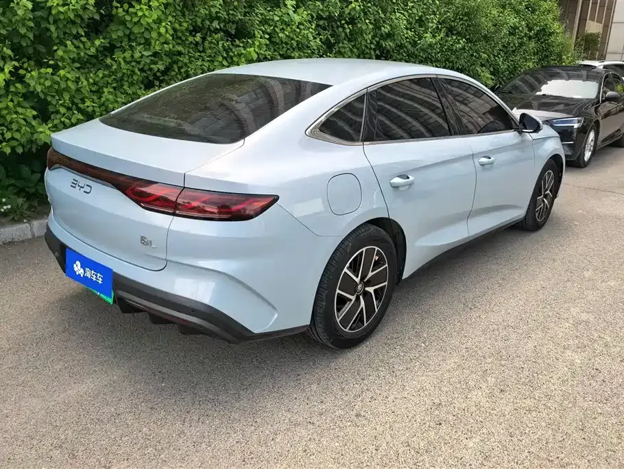BYD Qin L — фото 7