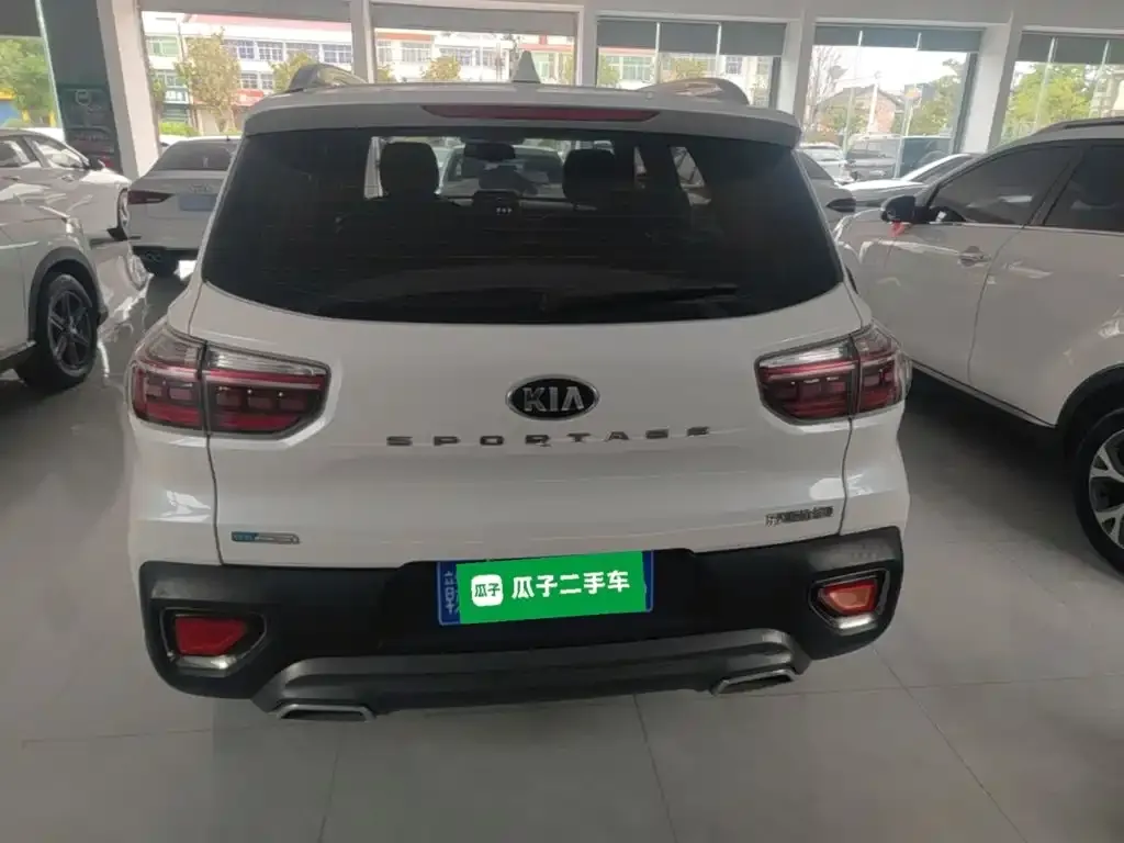 Kia Sportage — фото 5