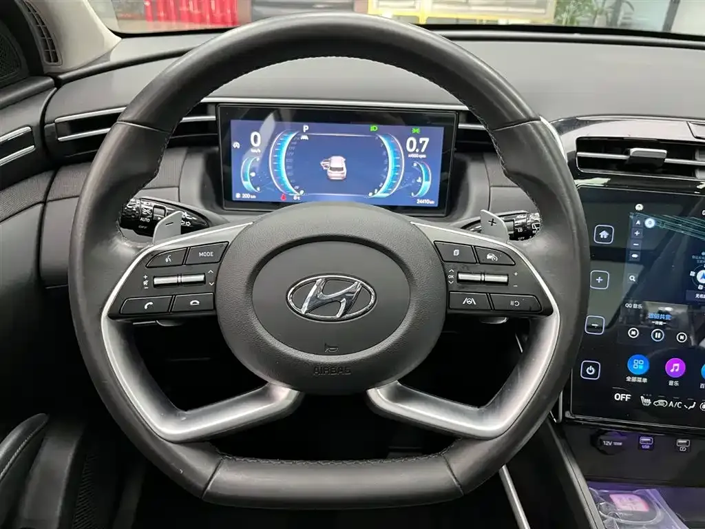 Hyundai Tucson — фото 7