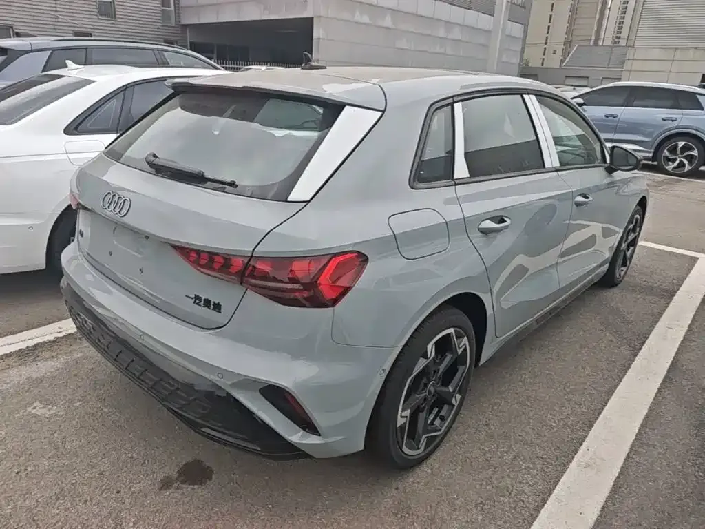 Audi A3 — фото 2