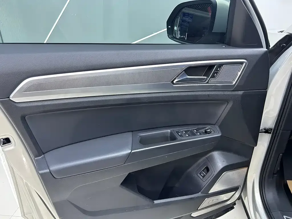 Volkswagen Teramont X 2021 из CN, фото 5