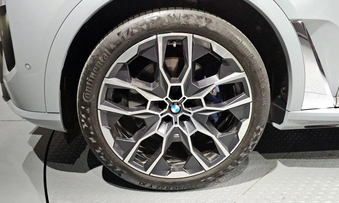 BMW X7 2024 из KR, фото 9