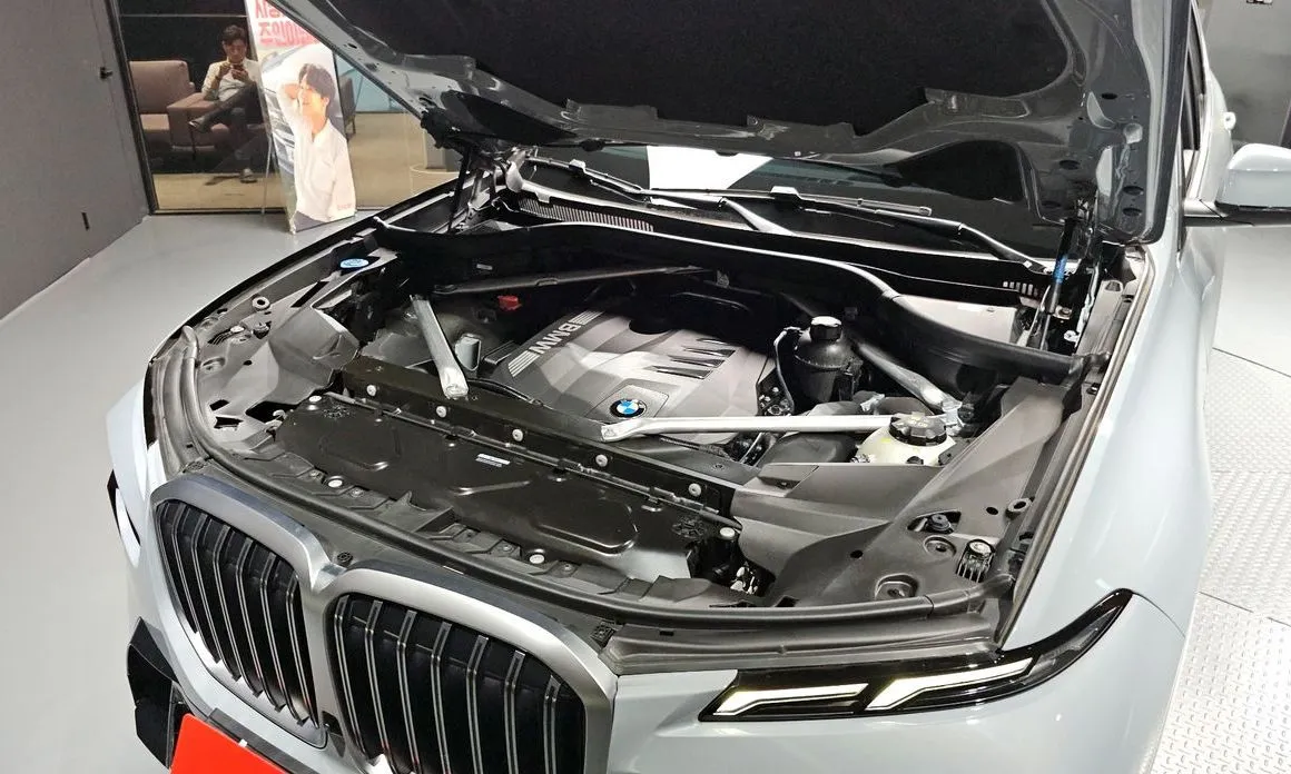 BMW X7 2024 из KR, фото 6