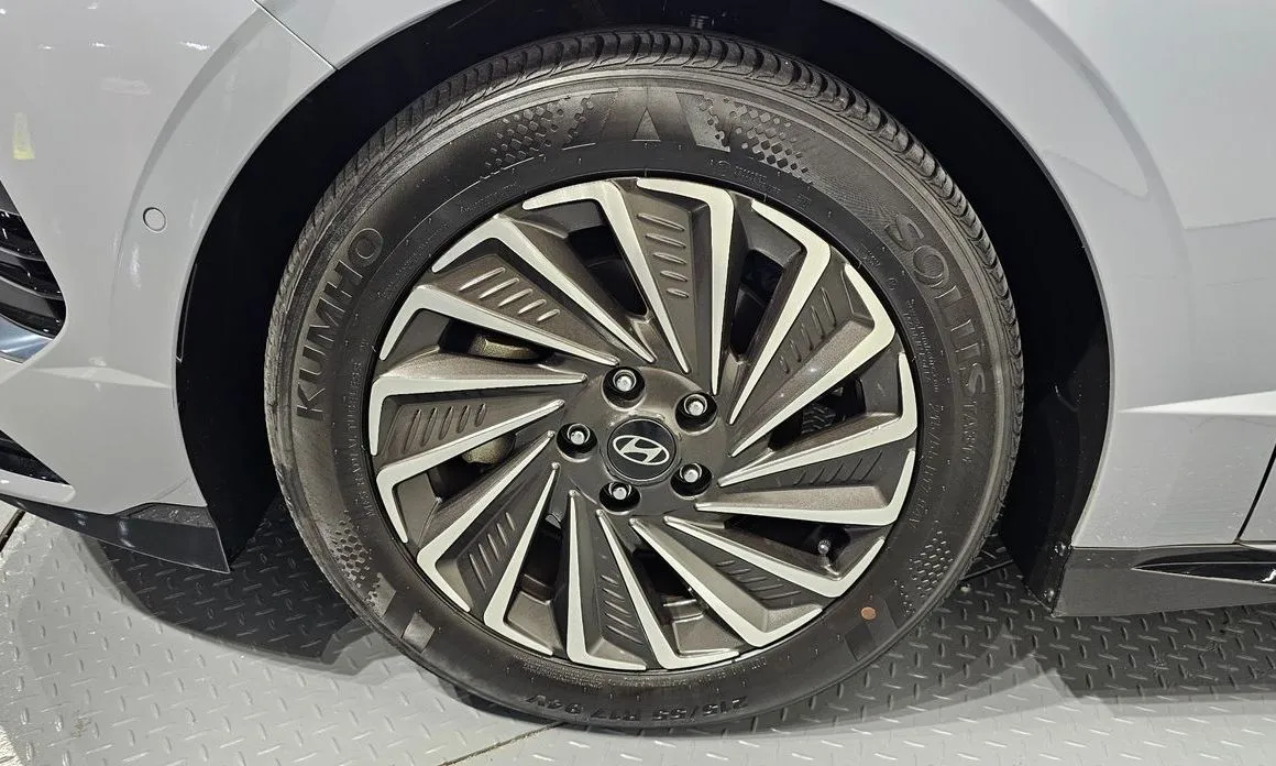 Hyundai Sonata — фото 4