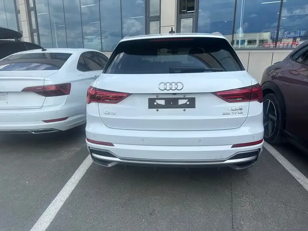 Audi Q3 — фото 3