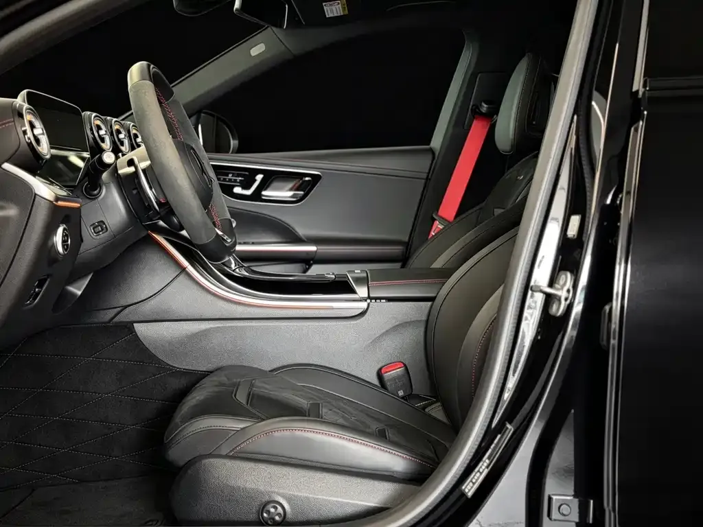 Mercedes-Benz C-Class AMG — фото 6