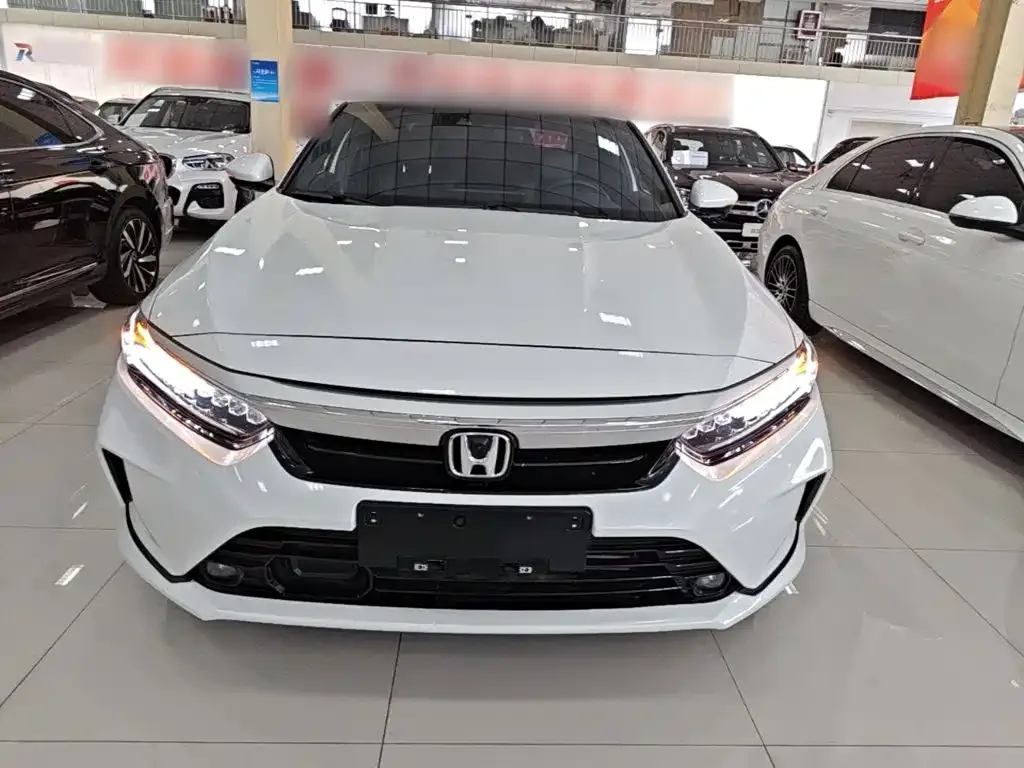 Honda Inspire 2023 из CN, фото 2