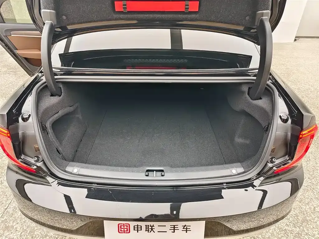 Volvo S90 — фото 2
