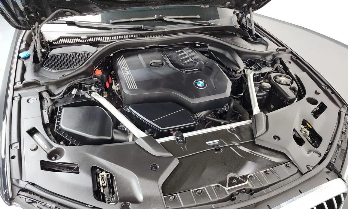 BMW 5-Series 2022 из KR, фото 9