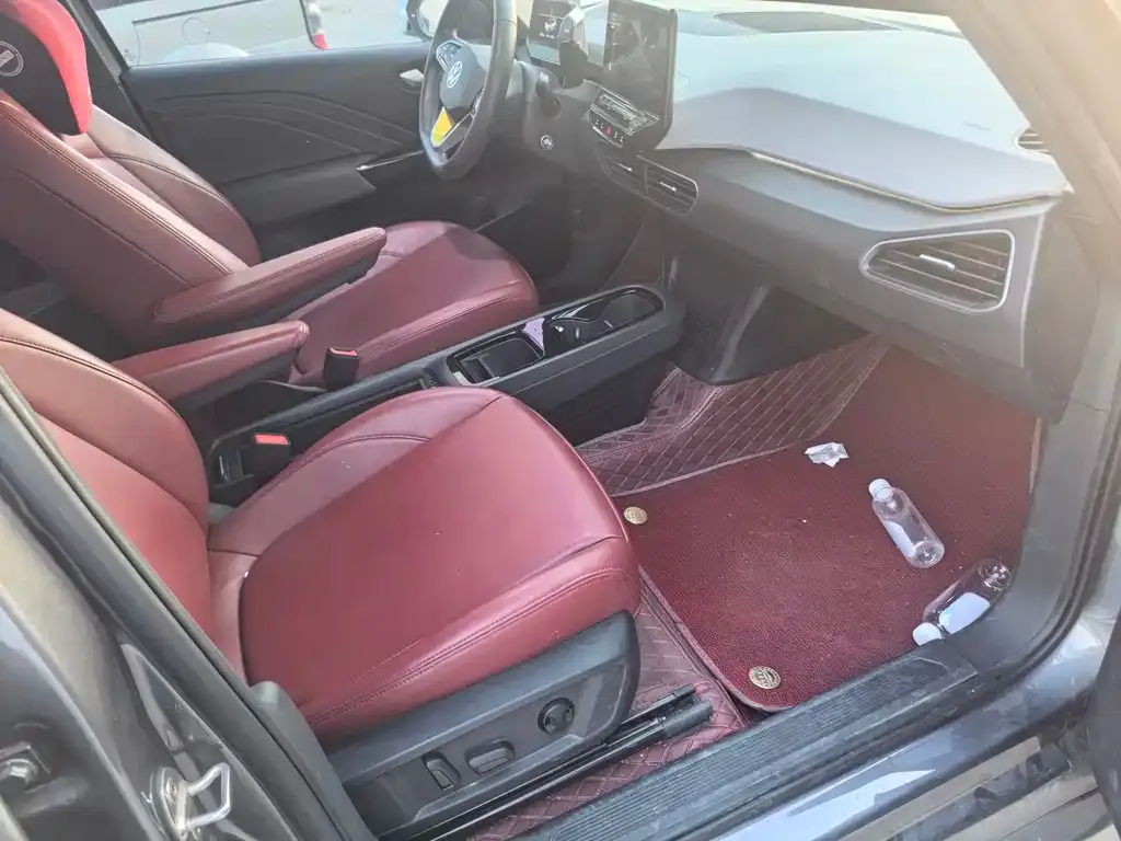 Volkswagen ID.3 — фото 8