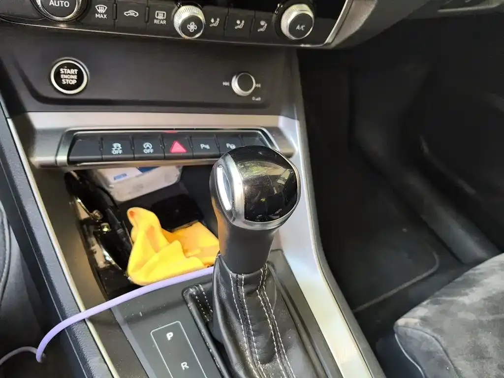 Audi Q3 2021 из CN, фото 9