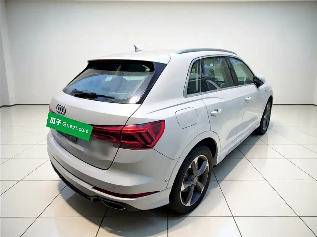 Audi Q3 2021 из CN, фото 3