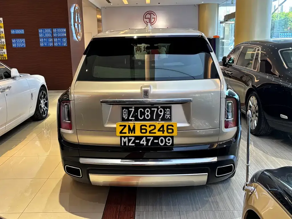 Rolls-Royce Cullinan 2021 из CN, фото 2