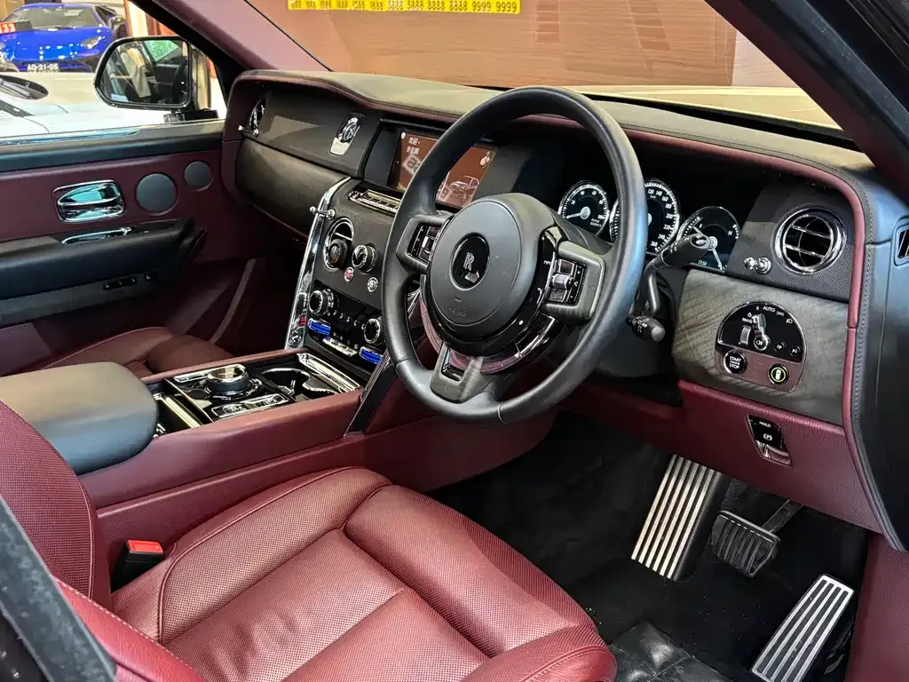 Rolls-Royce Cullinan 2021 из CN, фото 8