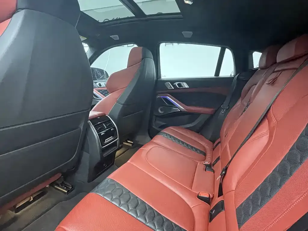 BMW X6 M 2021 из CN, фото 6