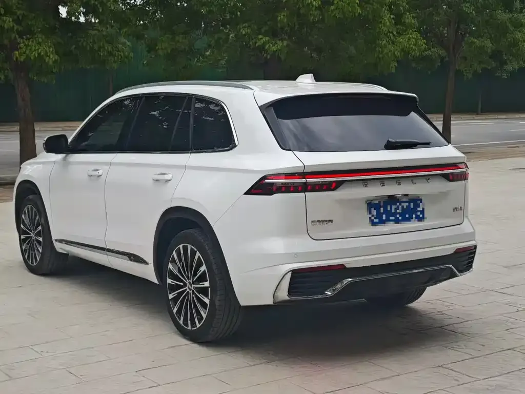 Geely Xingyue L — фото 7