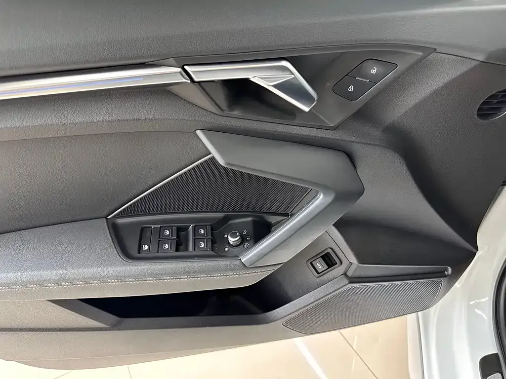 Audi A3 — фото 5