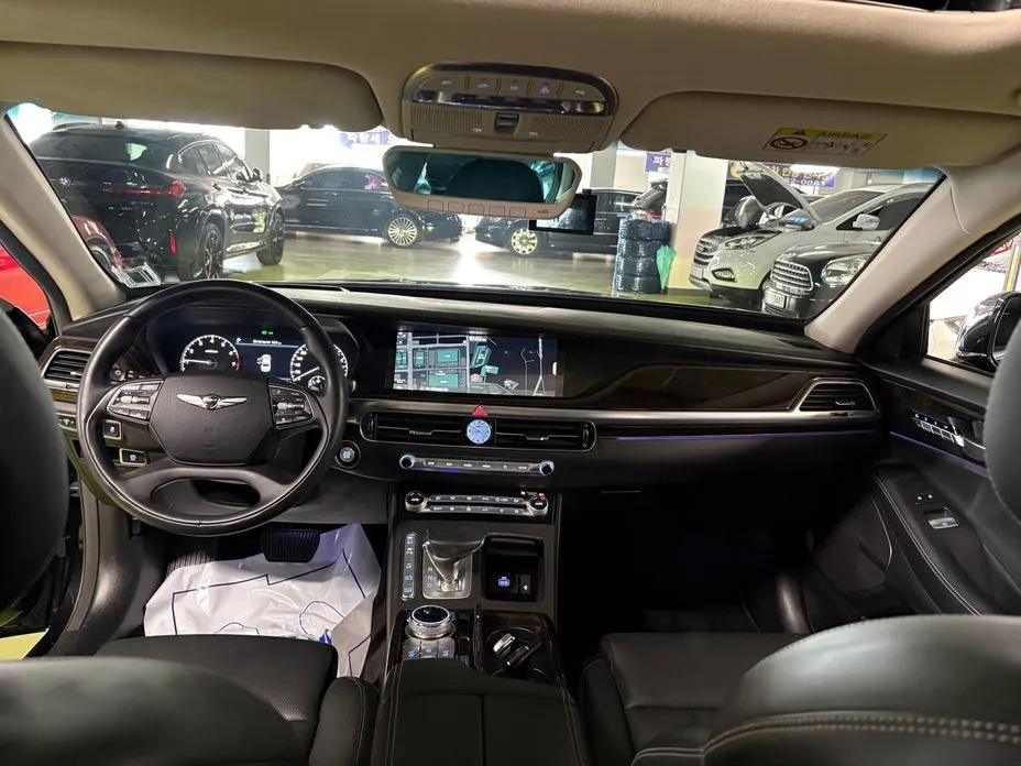Genesis G90 2021 из KR, фото 2