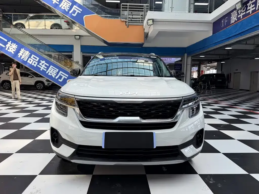 Kia KX3 2021 из CN, фото 5