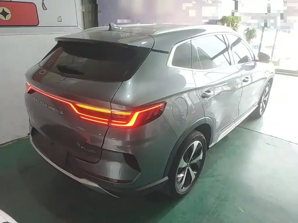 BYD PLUS New Energy — фото 3