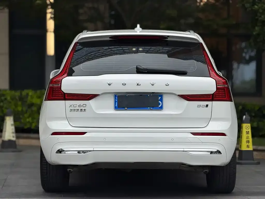Volvo XC60 2022 из CN, фото 5