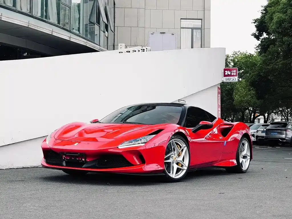 Ferrari F8 — фото 1